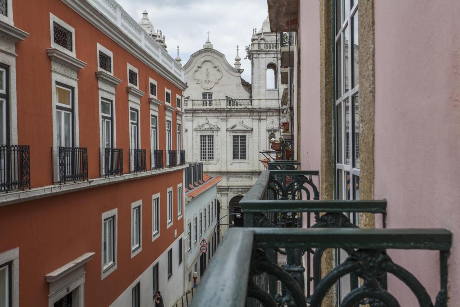 ליסבון C2 Bairro Alto 18Th Century Beautiful Apartment מראה חיצוני תמונה