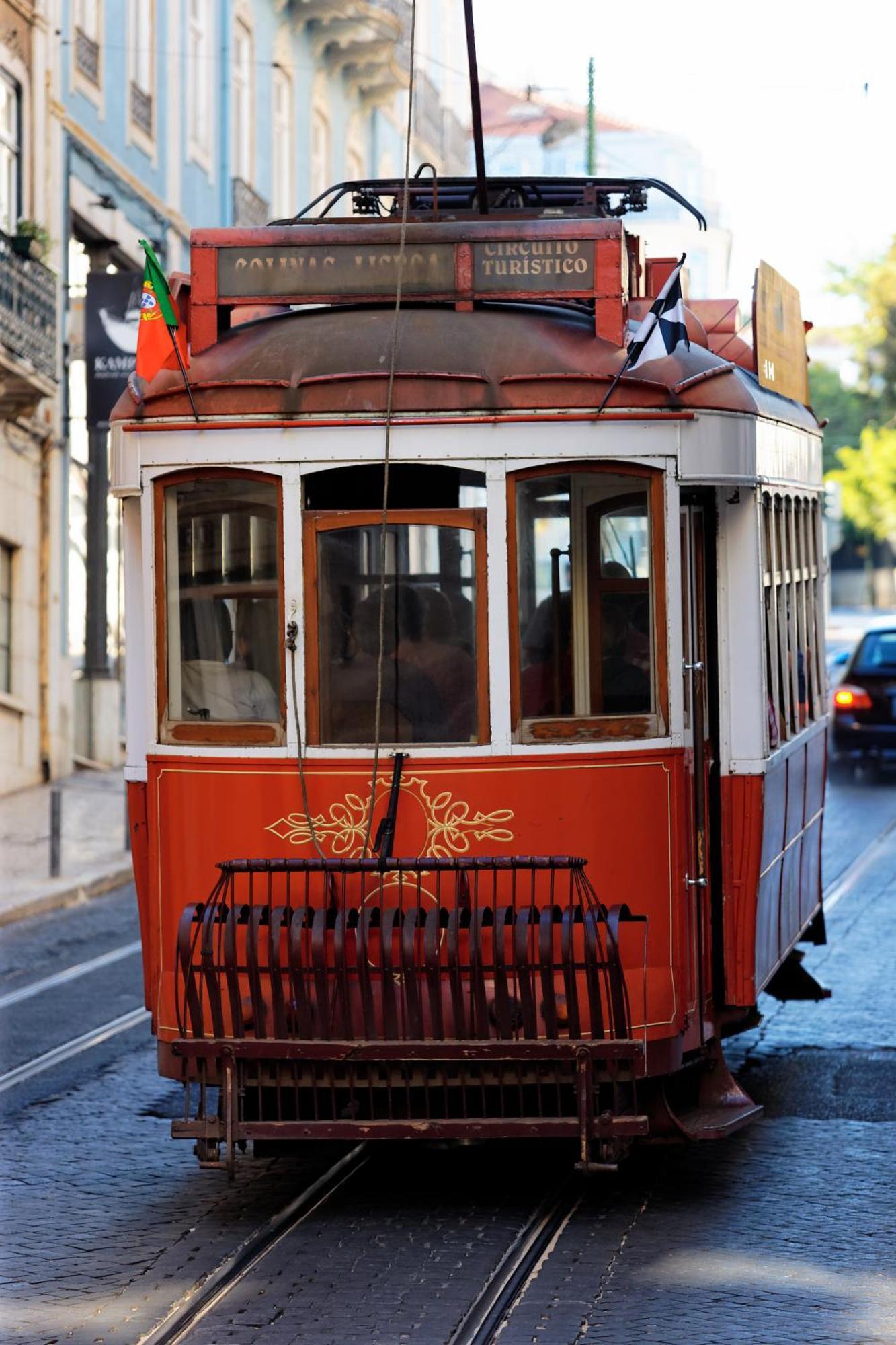ליסבון C2 Bairro Alto 18Th Century Beautiful Apartment מראה חיצוני תמונה