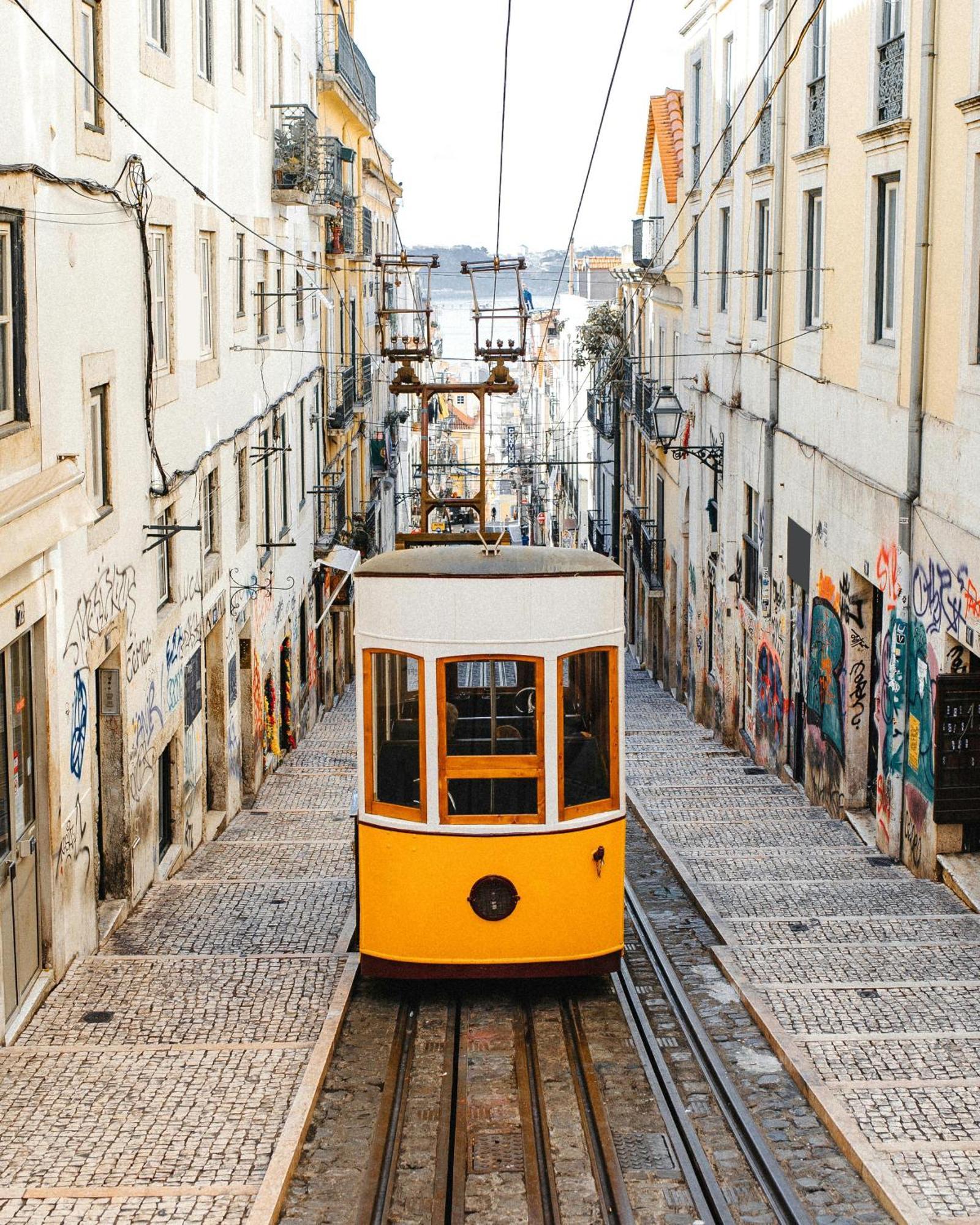 ליסבון C2 Bairro Alto 18Th Century Beautiful Apartment מראה חיצוני תמונה